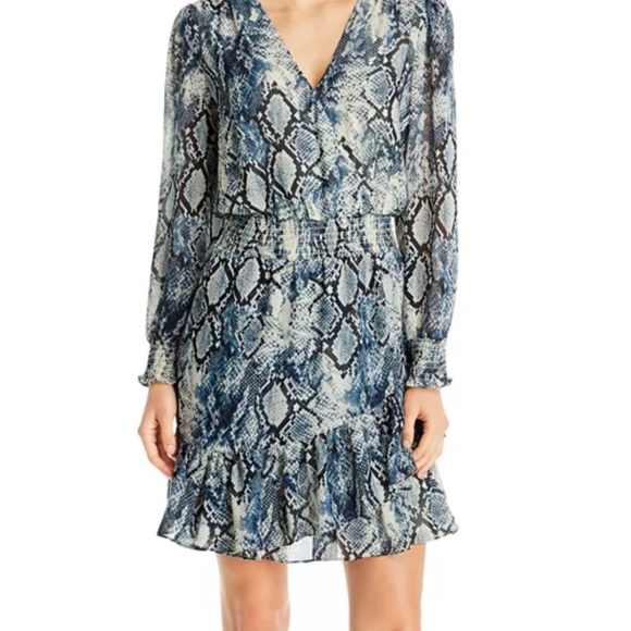 Vince Camuto Blue White Snakeskin Long Sleeve Dress—FITS UP TO LG READ DESCRPTN - Picture 2 of 13